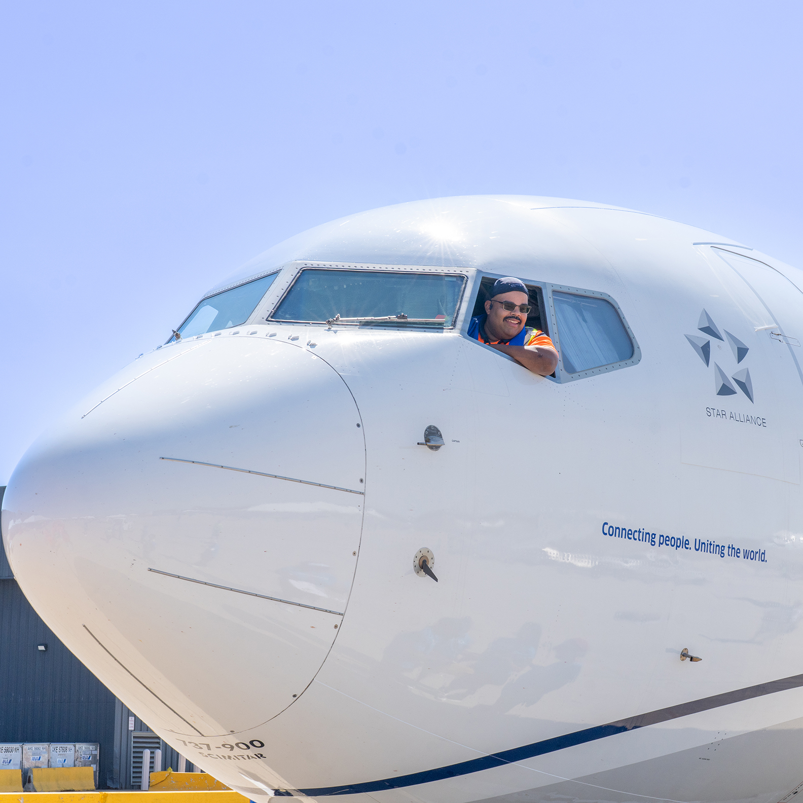 Dulles Plane Pull 2025