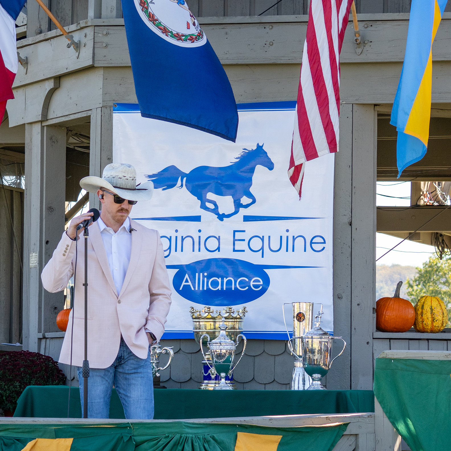 Opening performance at International Gold Cup 2026