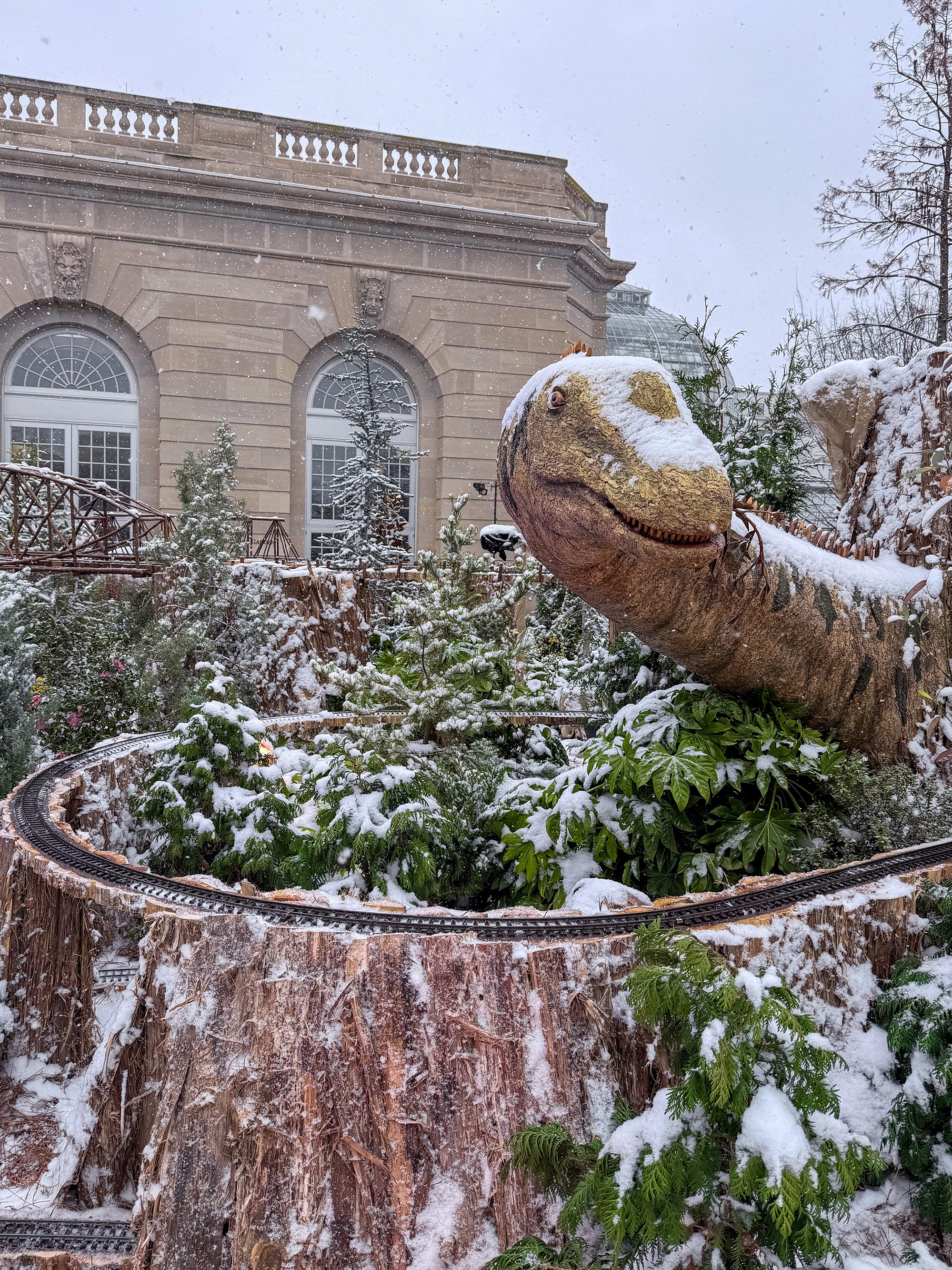 Season's Greenings Dino-Mite!