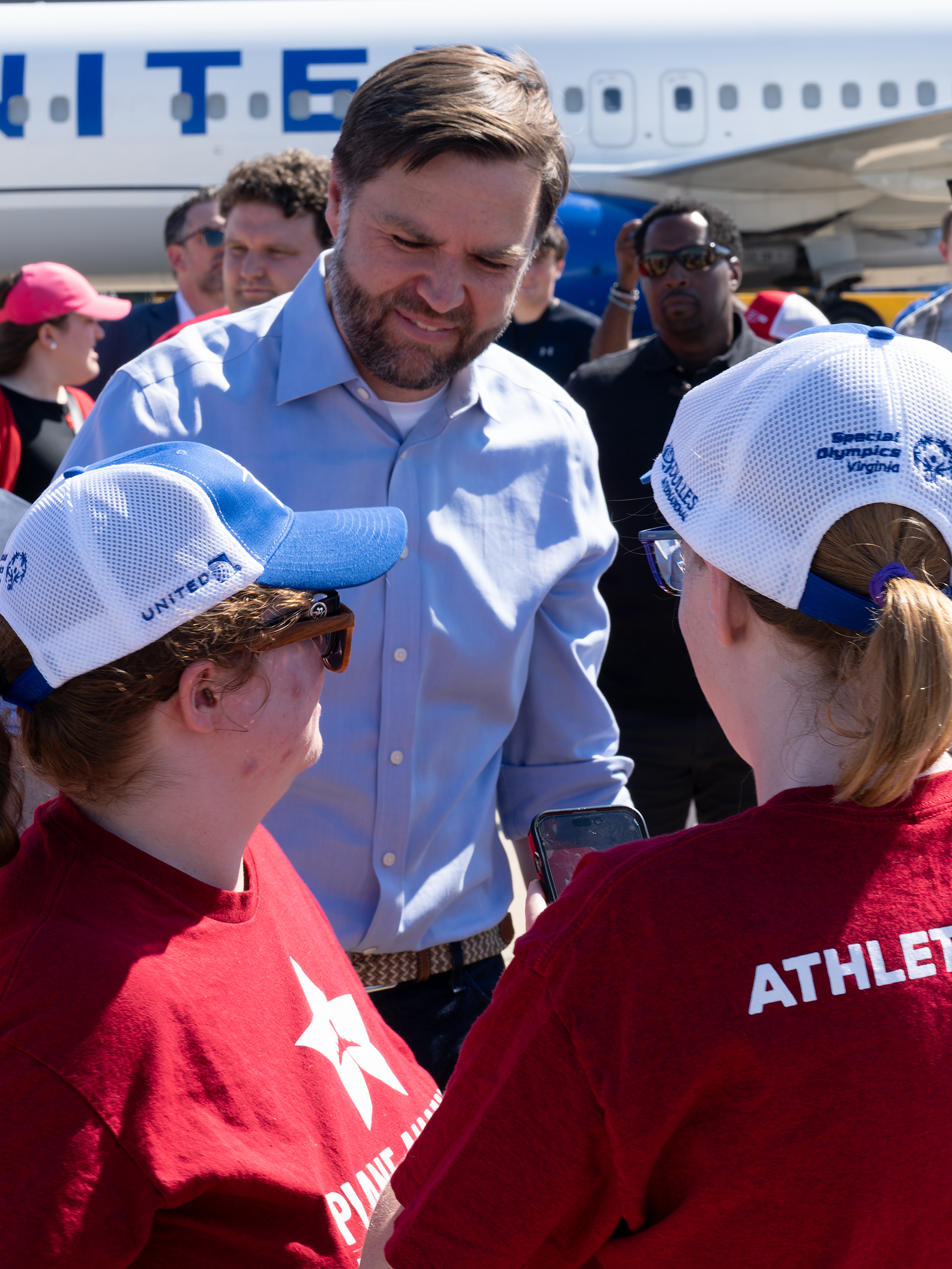 Dulles Plane Pull 2025