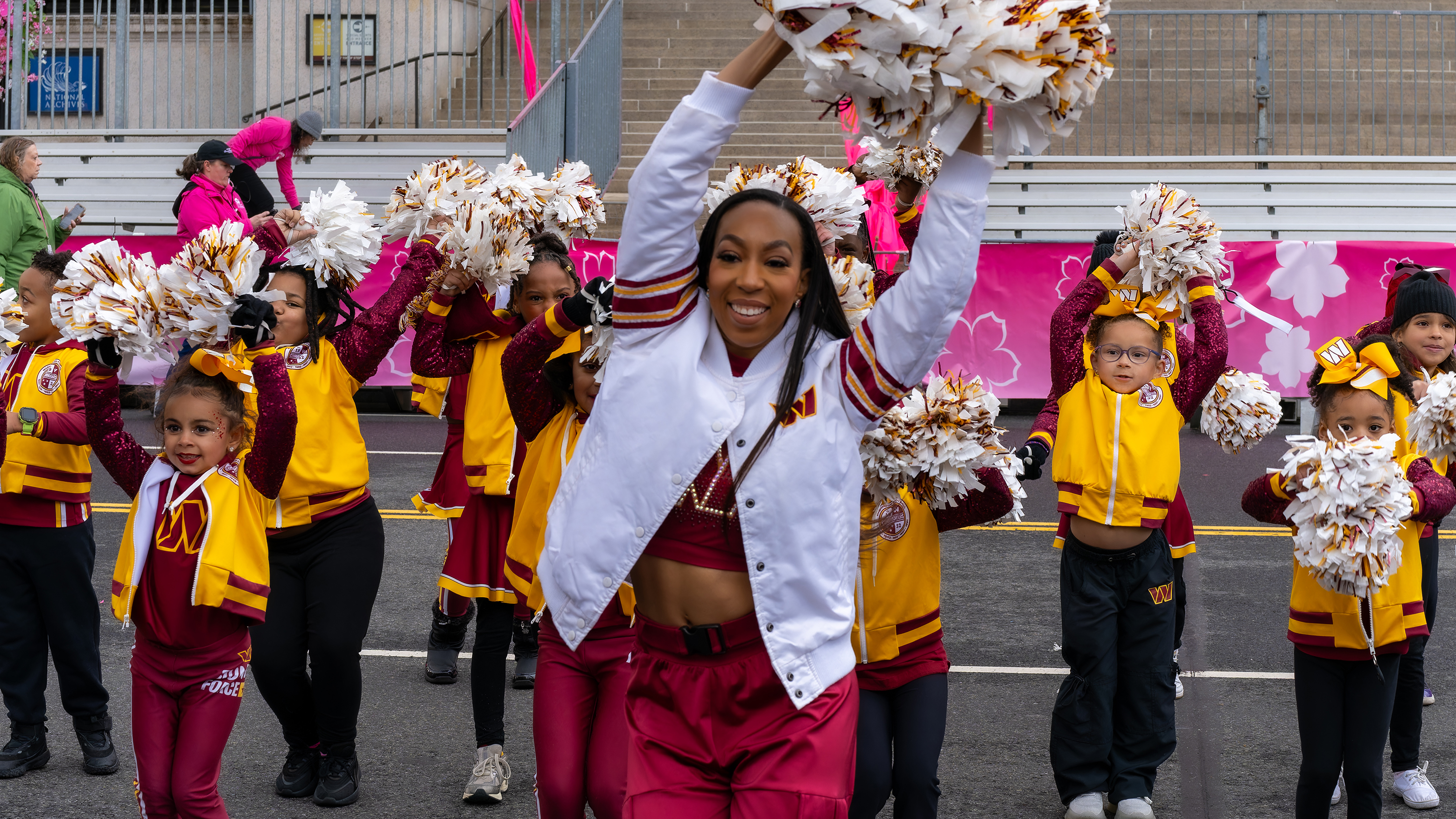 Commanders Cheer