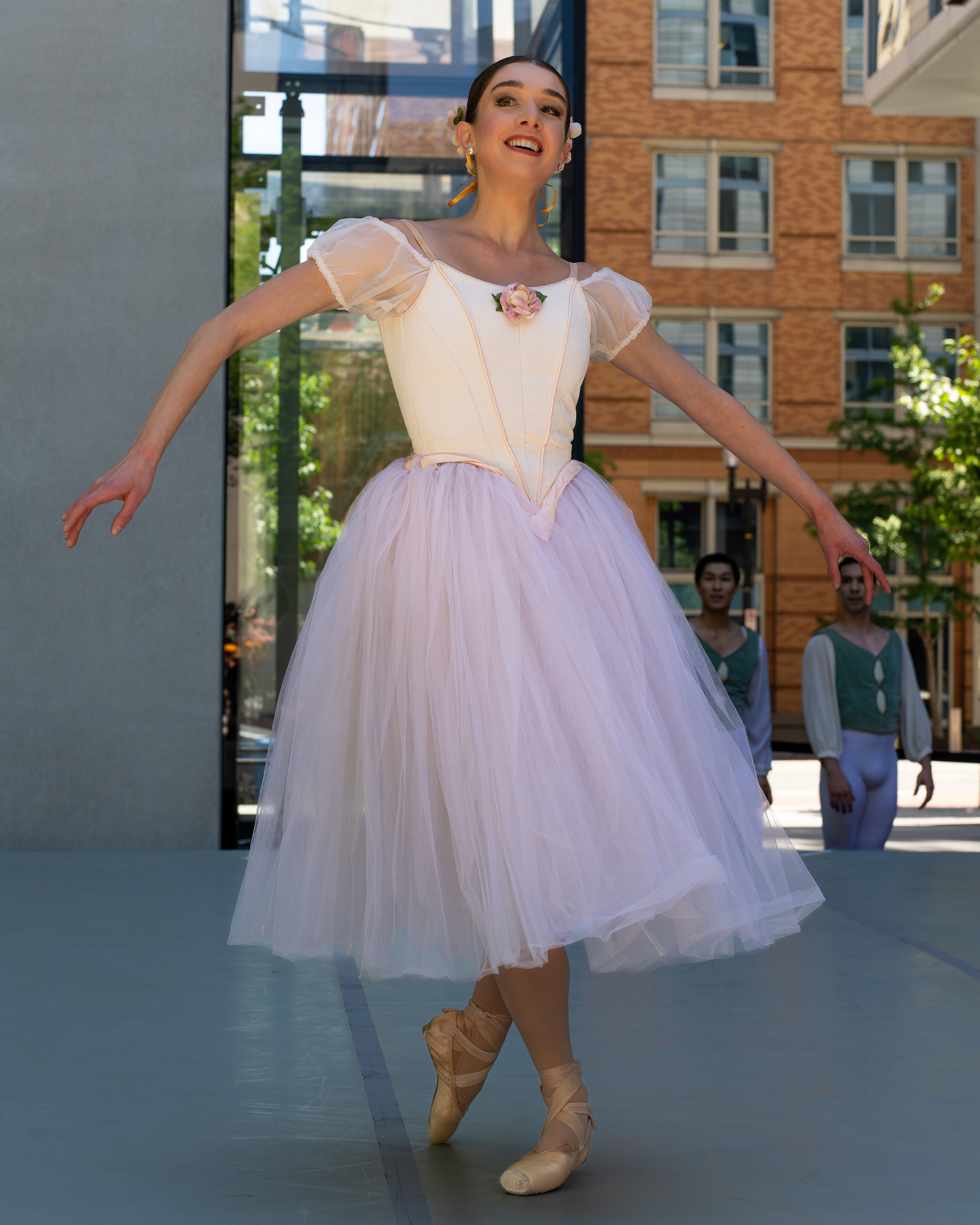 Dancers on The Plaza at CityCenterDC